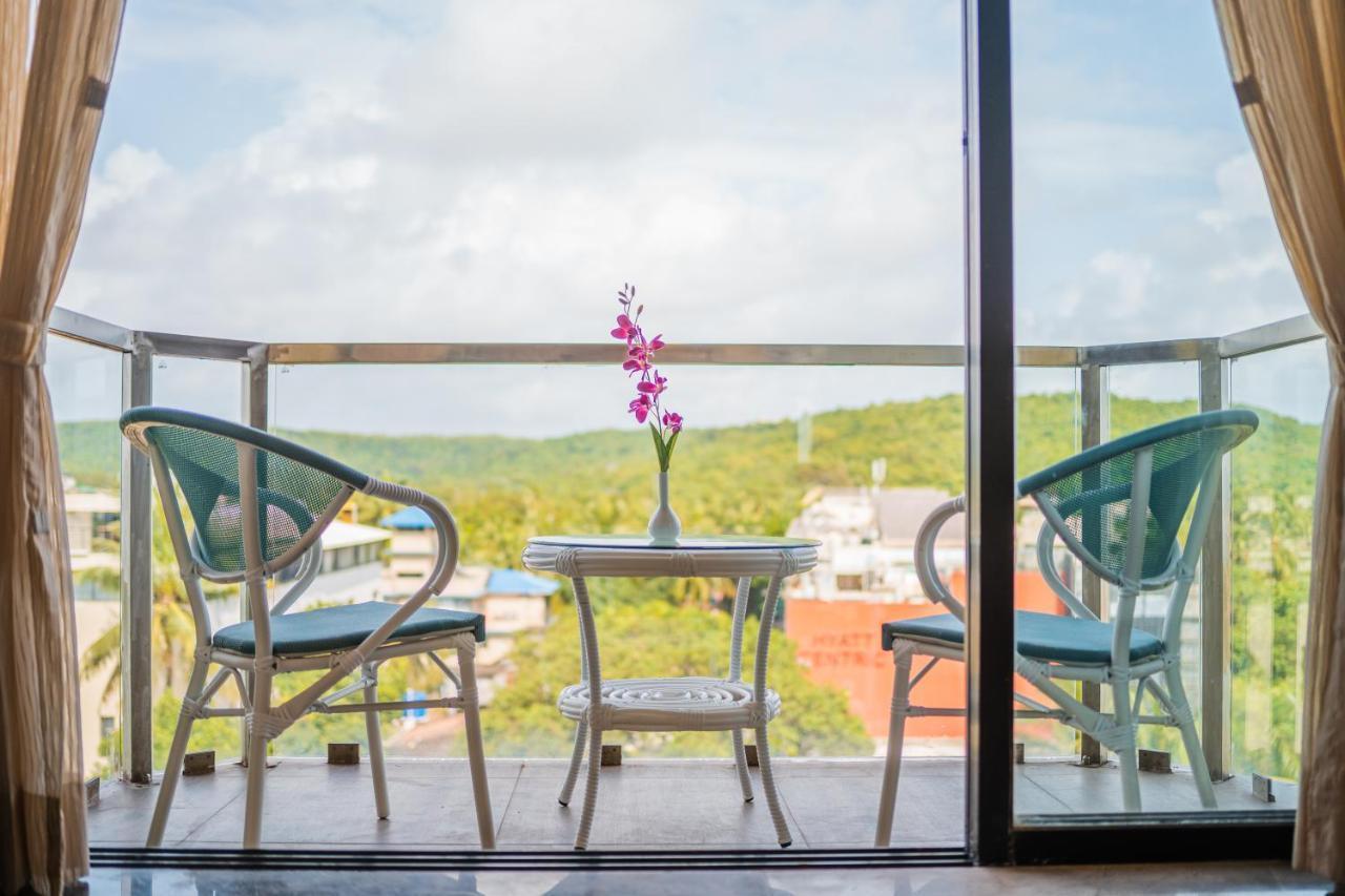 Regenta Central Imperial Candolim Goa Eksteriør bilde